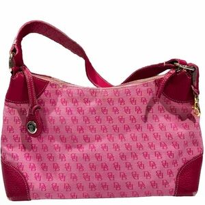 💕SOLD💕Dooney & Burke Shouler Purse